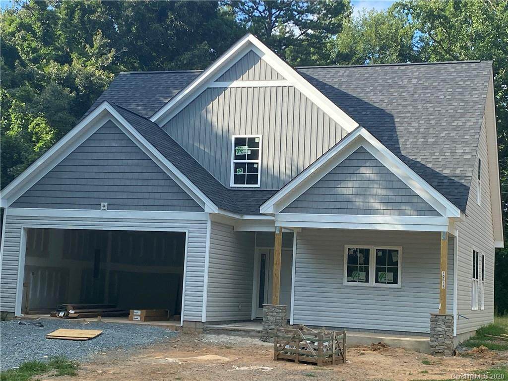 10615 Forest Drive - Photo 1