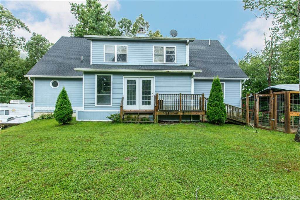 222 Royalwood Drive - Photo 1