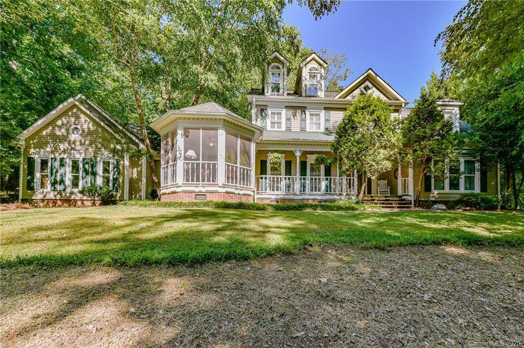 10600 Hanging Moss Trail - Photo 1