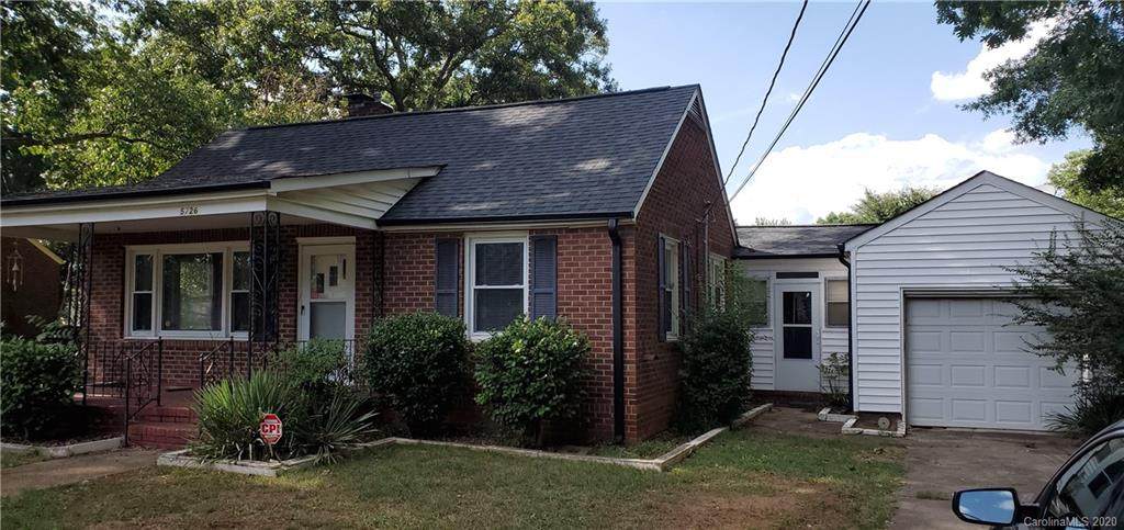 5726 Oak Drive - Photo 1
