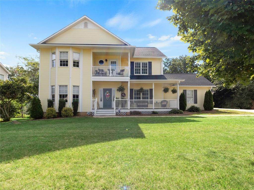 248 Kipling Drive - Photo 1
