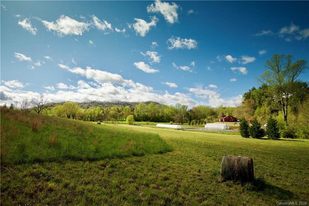 2 Walnut Valley Parkway - Photo 1