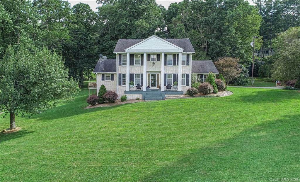490 Hickory Hill Drive - Photo 1