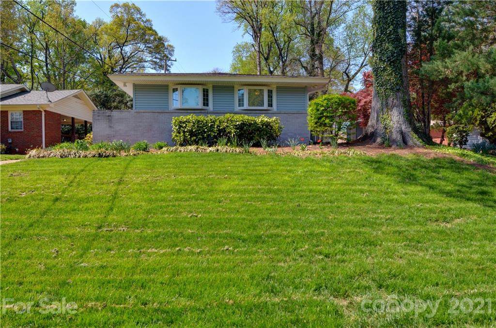 5546 Murrayhill Road - Photo 1