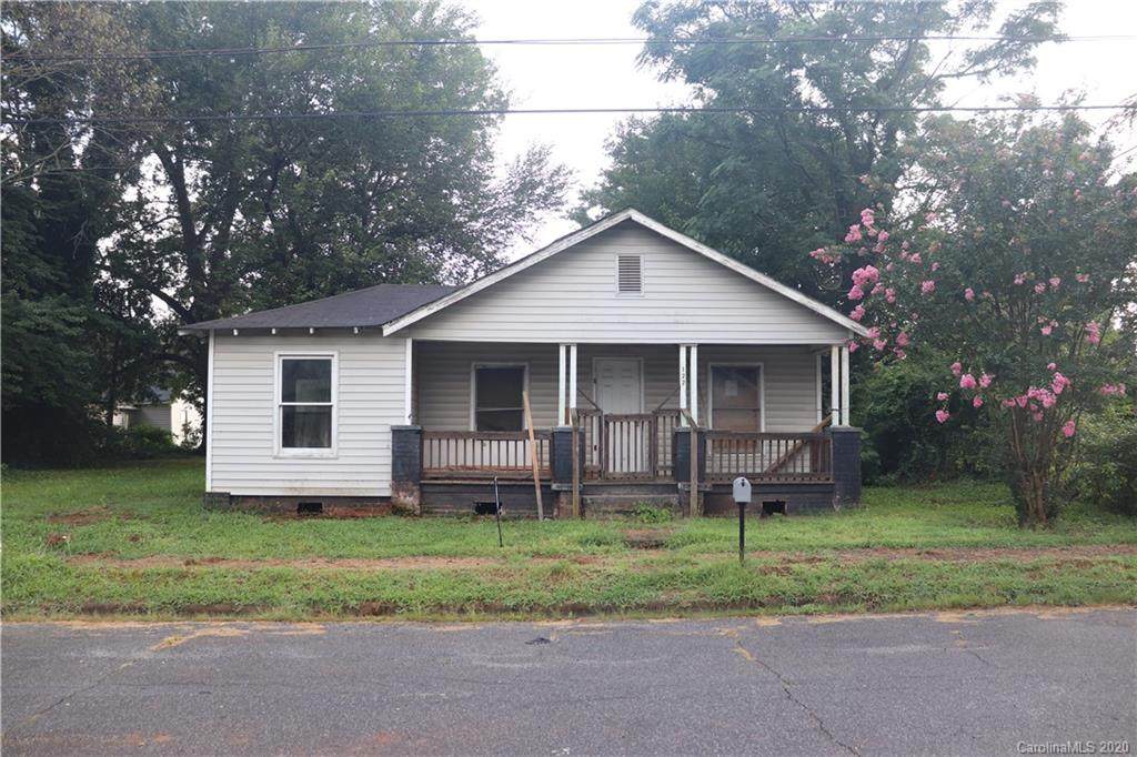 122 Mitchell Street - Photo 1