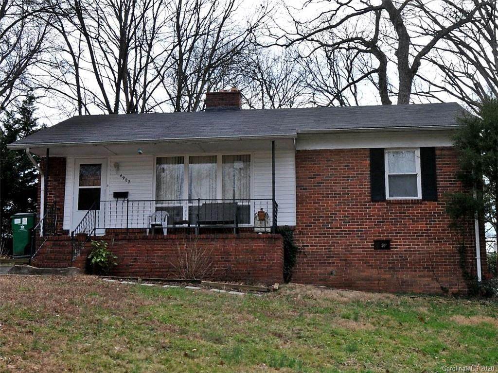 4907 Valley Stream Road - Photo 1