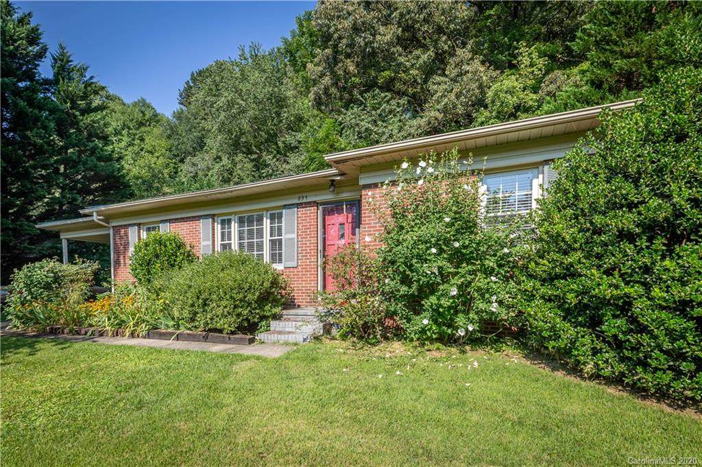837 Meadowood Drive - Photo 1