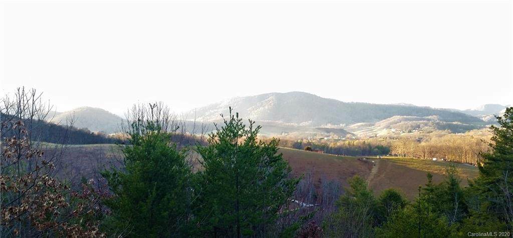 102 Balsamwood Road - Photo 1