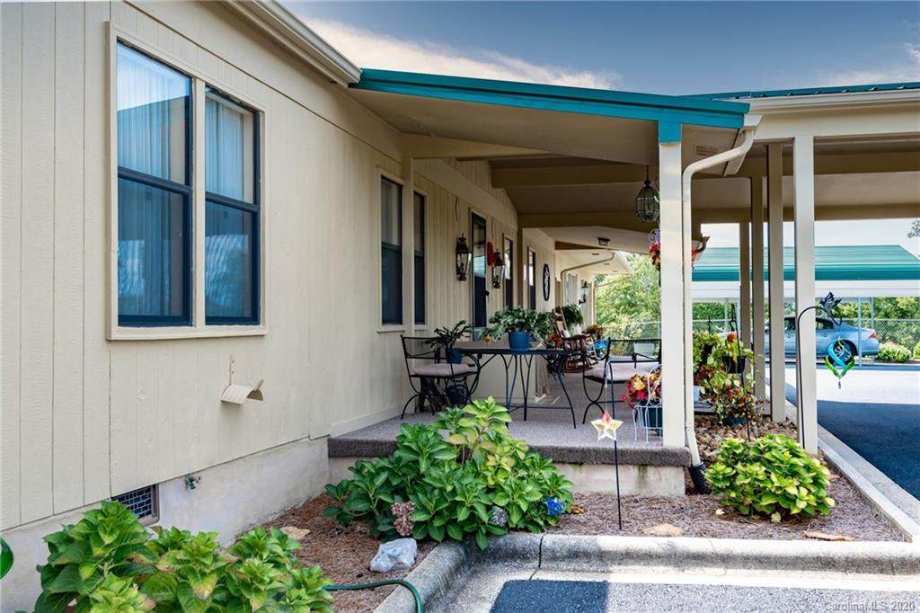 5677 Sweet Bay Lane - Photo 1
