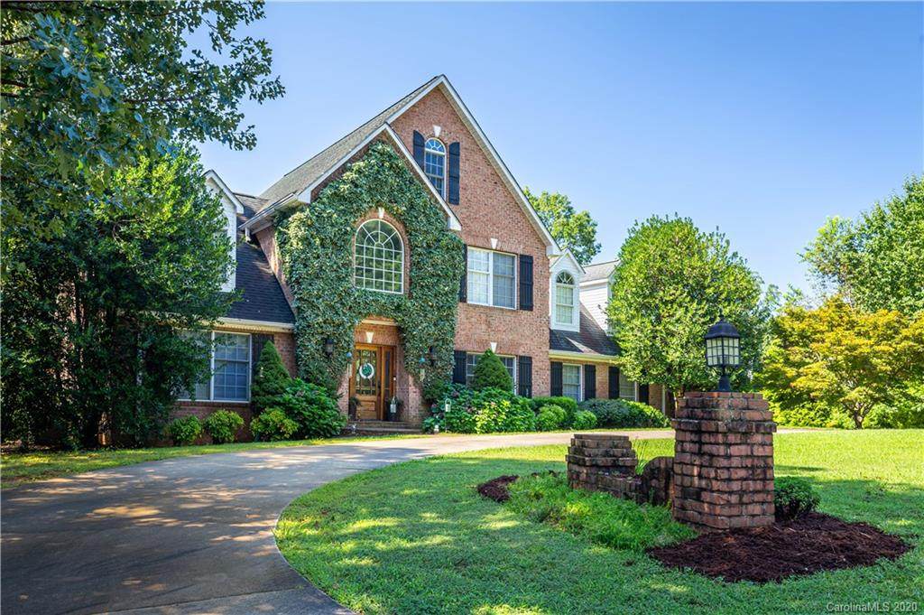 108 River Hills Way - Photo 1