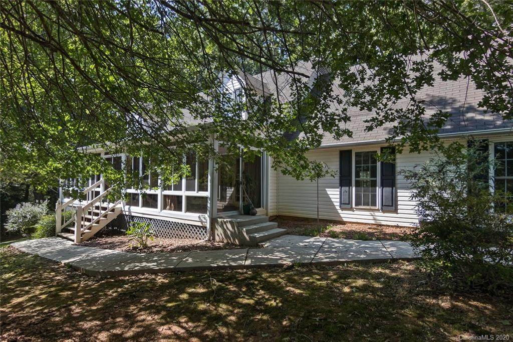 110 Farm Road - Photo 1