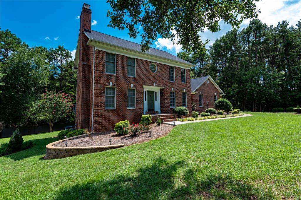 325 Riverview Road - Photo 1