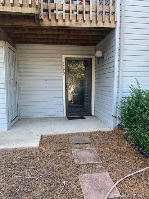 11183 Harrowfield Road - Photo 1