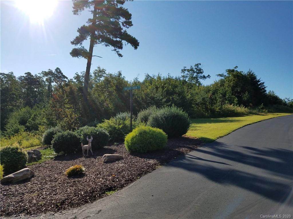 322 Mountain Vista Drive - Photo 1