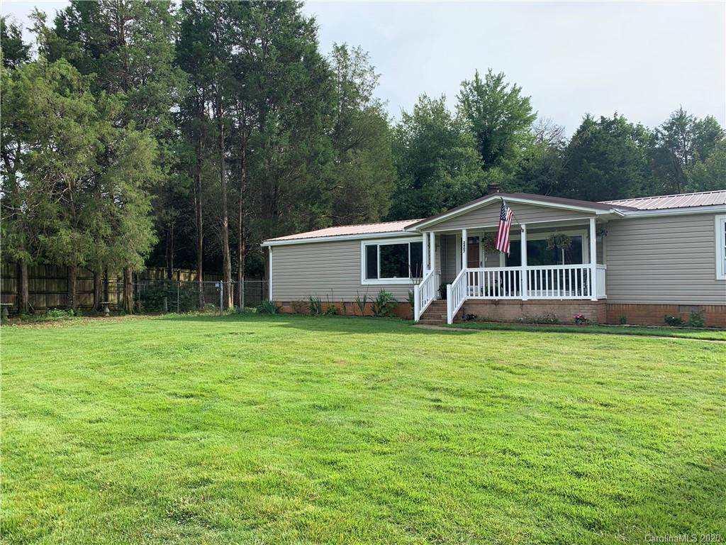 2407 Maiden Road - Photo 1