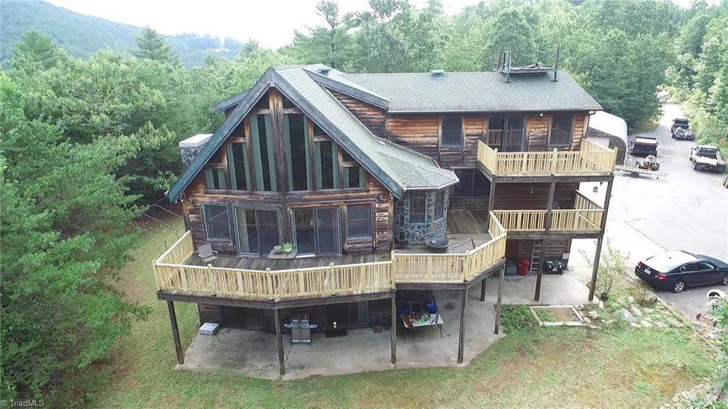 3881 Skyline Drive - Photo 1