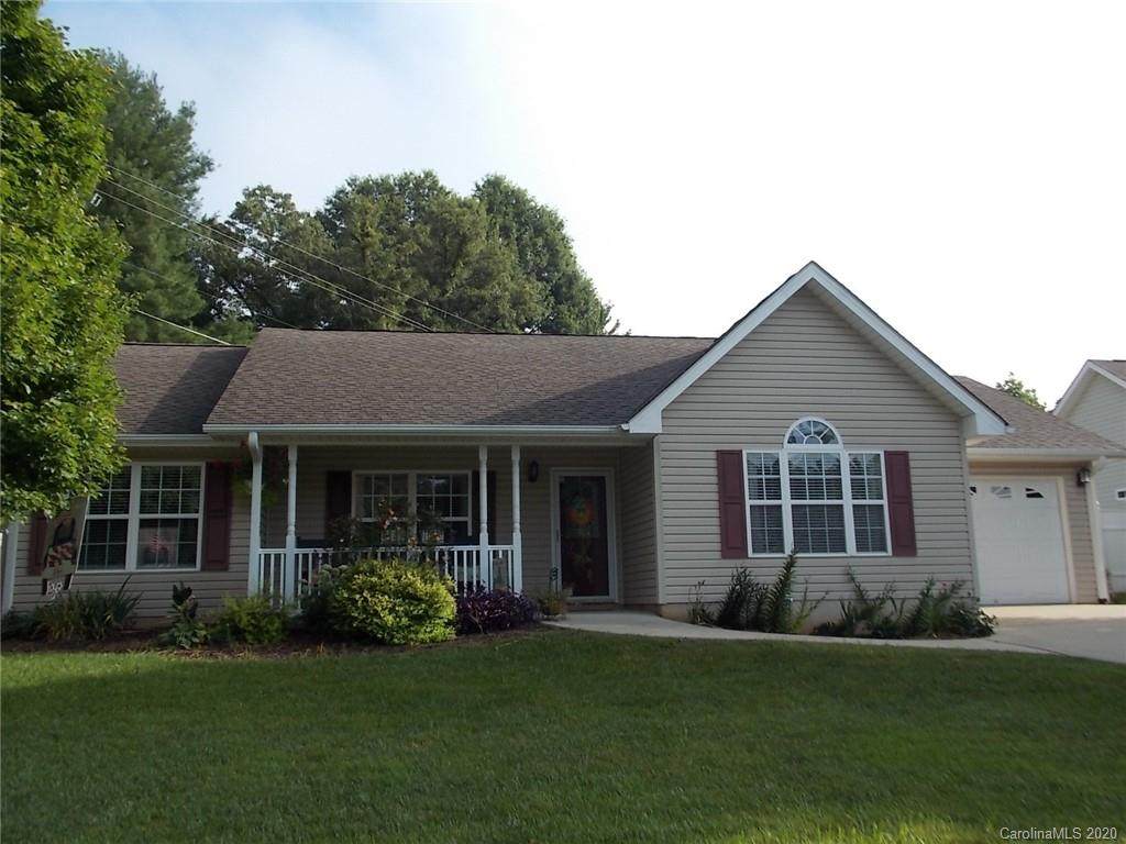 16 Ridgeland Lane - Photo 1