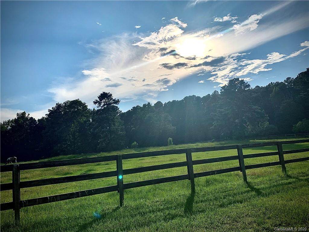 000 Palomino Road - Photo 1