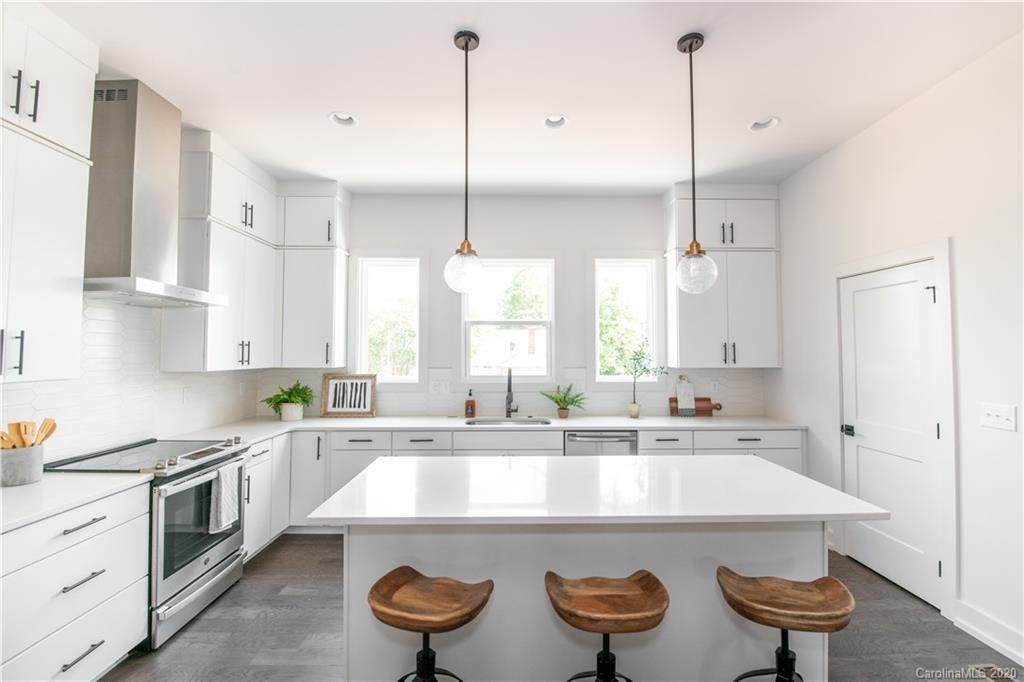 1207 36th Street - Photo 1