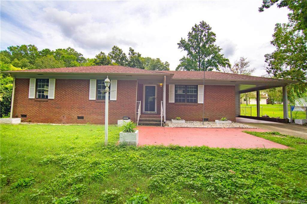 1031 Crowders Creek Road - Photo 1