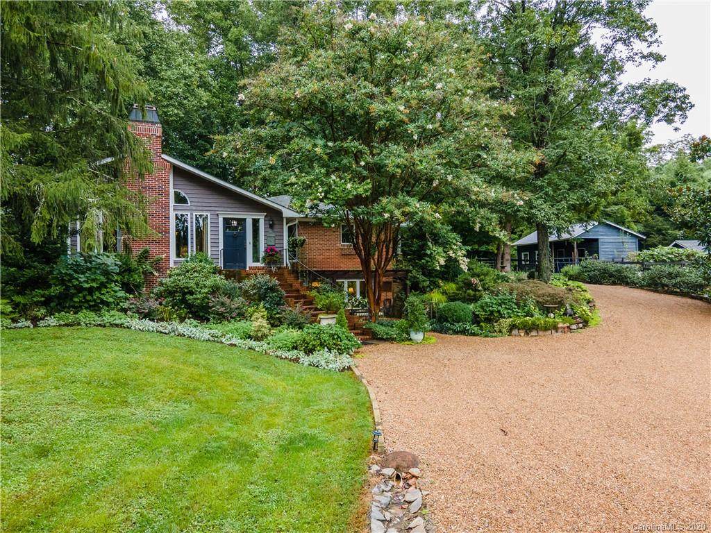 325 Woodland Meadows Drive - Photo 1