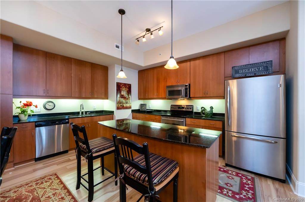 4625 Piedmont Row Drive - Photo 1