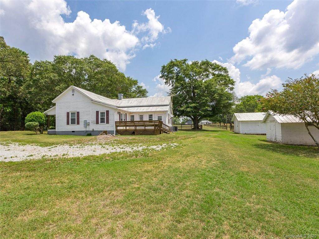 1870 Gowdeysville Road - Photo 1
