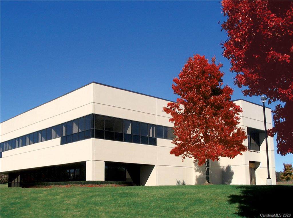 500 West Street - Photo 1