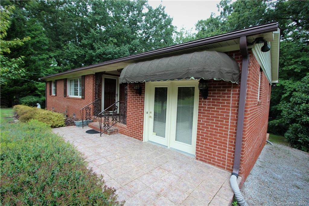 813 Basilwild Drive - Photo 1