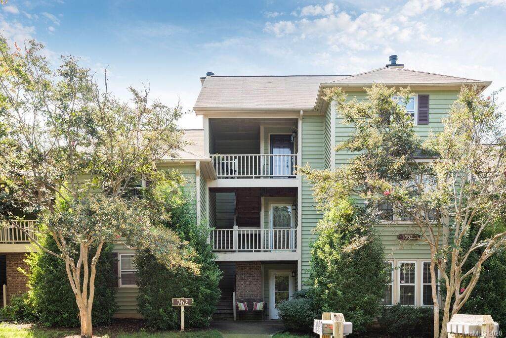 762 Marsh Road - Photo 1