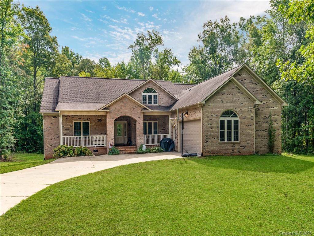 115 Briar Creek Drive - Photo 1
