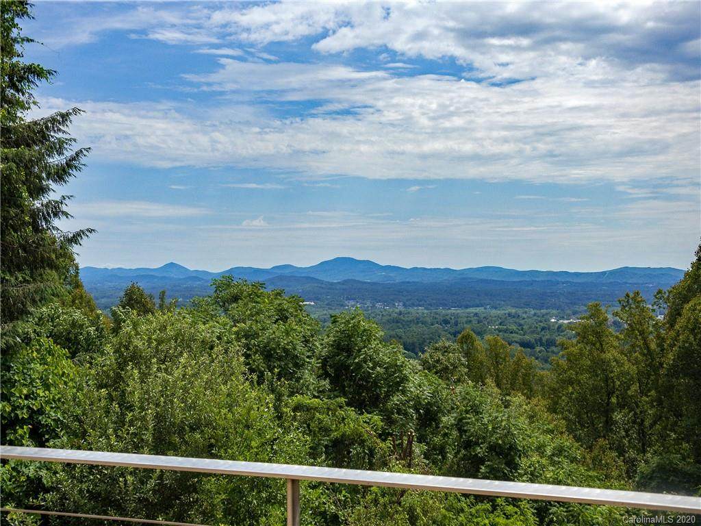 999 Sabine Drive - Photo 1