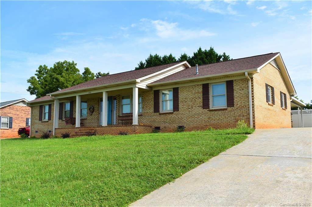 1712 New Hope Road - Photo 1