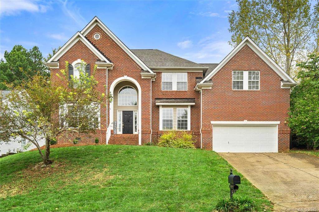5627 Branthurst Drive - Photo 1