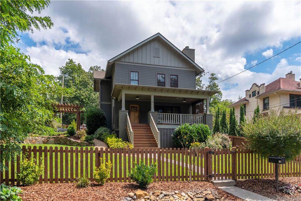 18 Saint Dunstans Circle - Photo 1