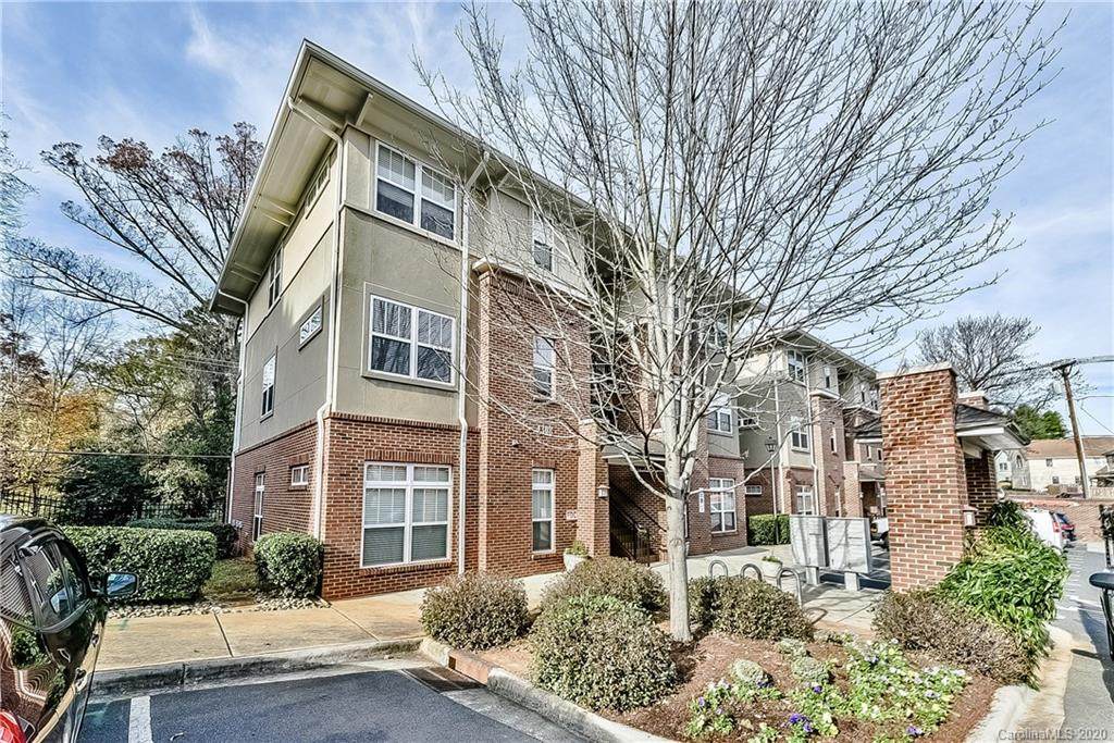 1308 Kenilworth Avenue - Photo 1
