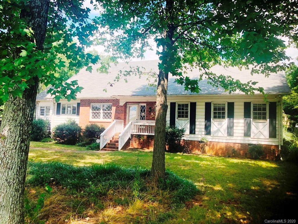 2000 Oakdale Road - Photo 1