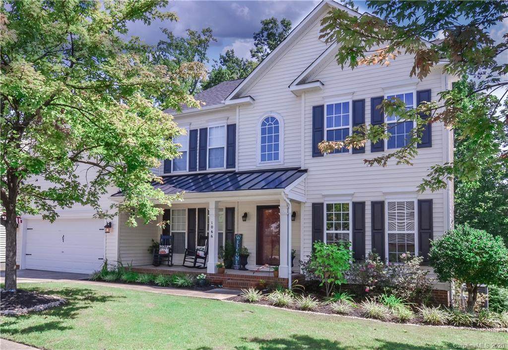 1066 Victoria Blake Lane - Photo 1