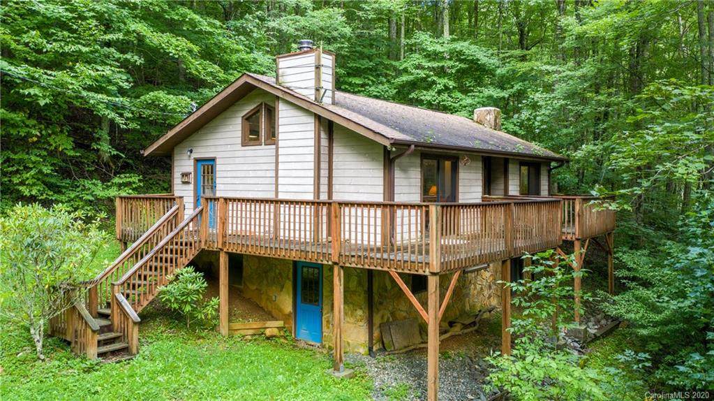 884 Buchanan Trail - Photo 1