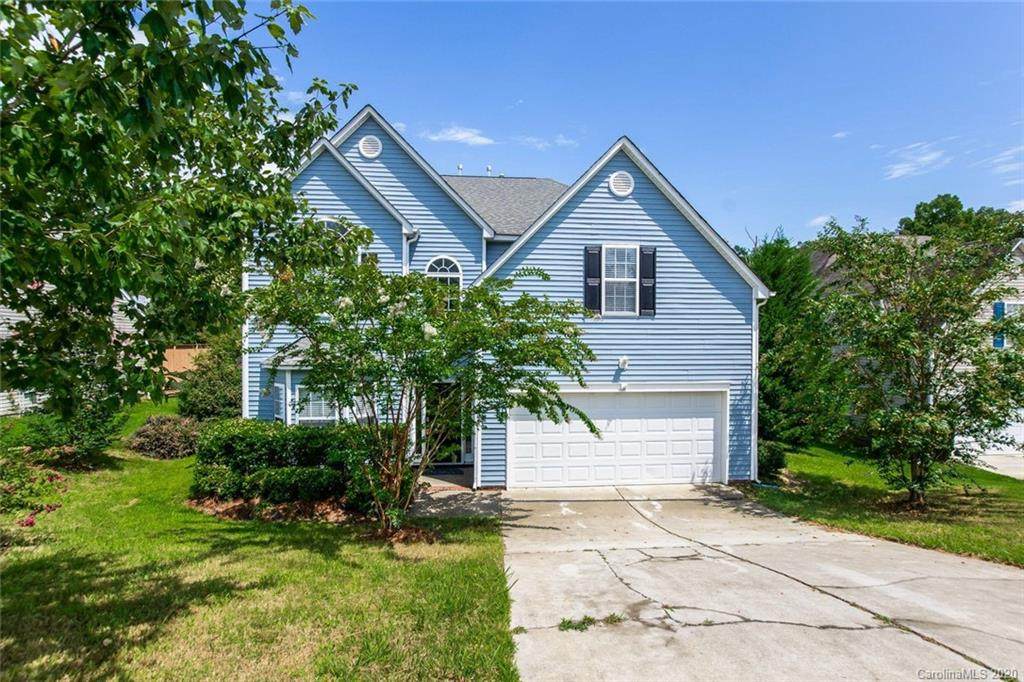 2064 White Cedar Lane - Photo 1