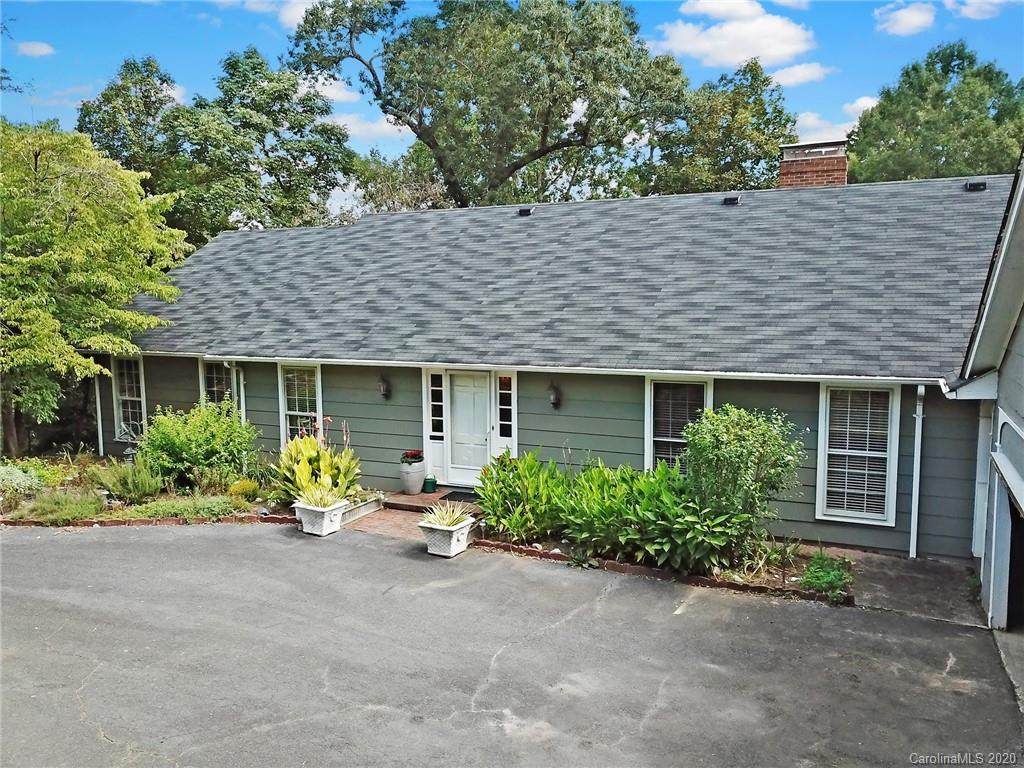 530 Hermitage Drive - Photo 1
