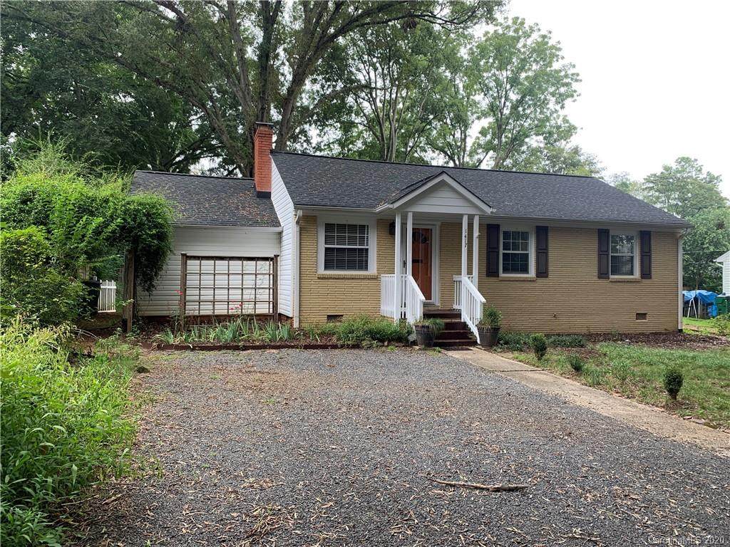 1417 Cortland Road - Photo 1