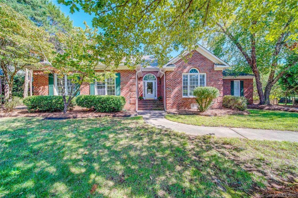 1555 12th Fairway Drive - Photo 1