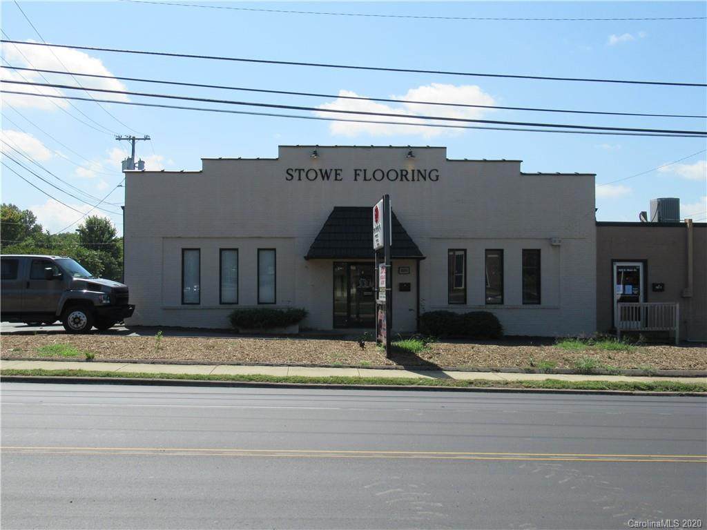 820 East Main Street - Photo 1