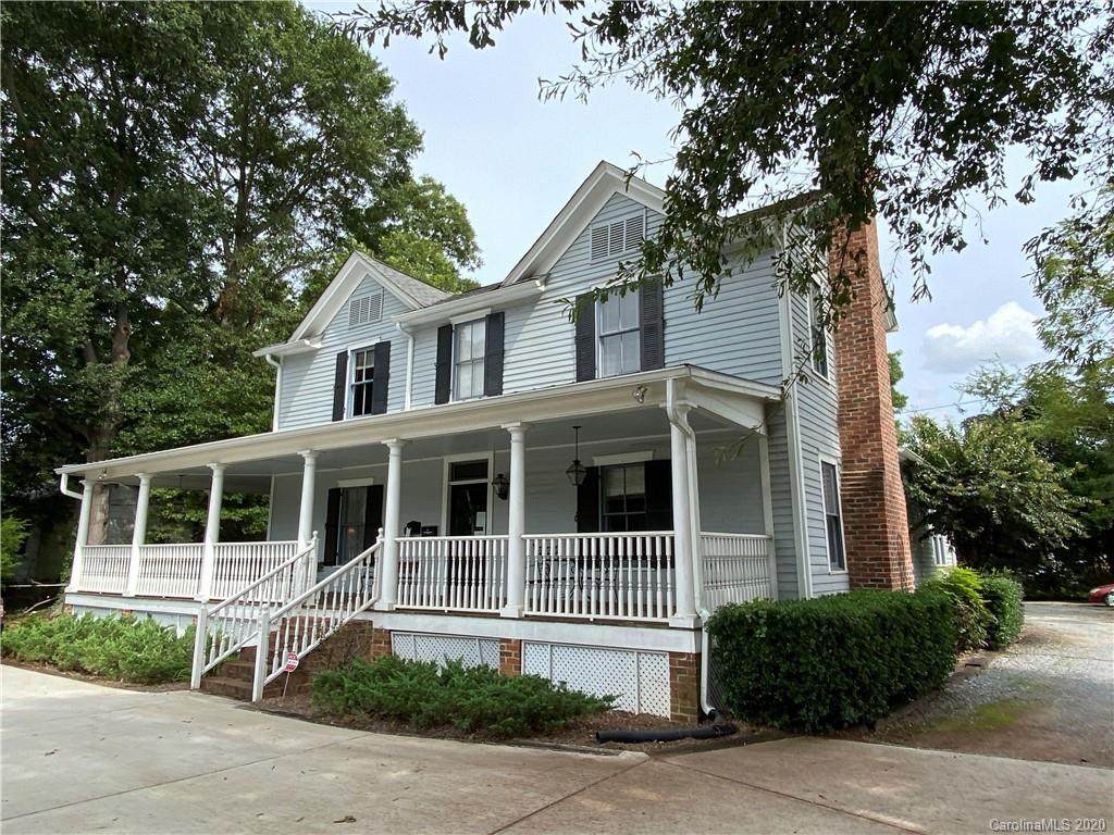 16 Oak Grove Street - Photo 1
