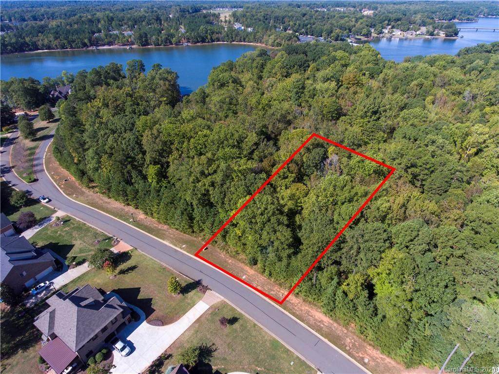 3212 Ashwood Park Drive - Photo 1