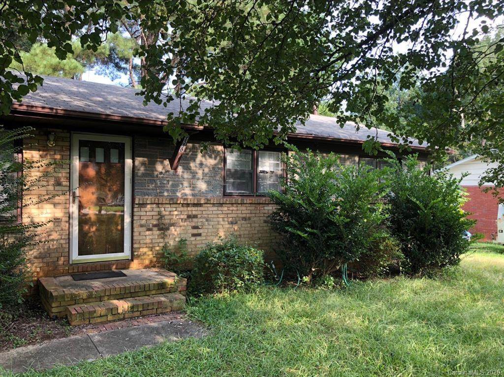 9530 Trinity Road - Photo 1