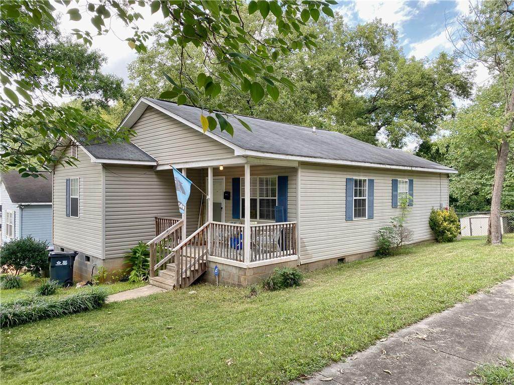 731 17th Street - Photo 1