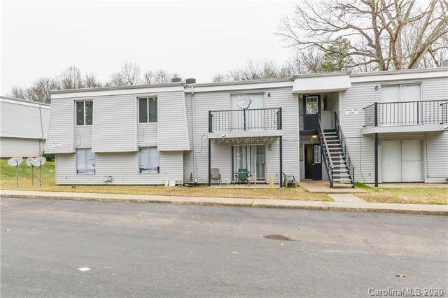 700 Farmhurst Drive - Photo 1