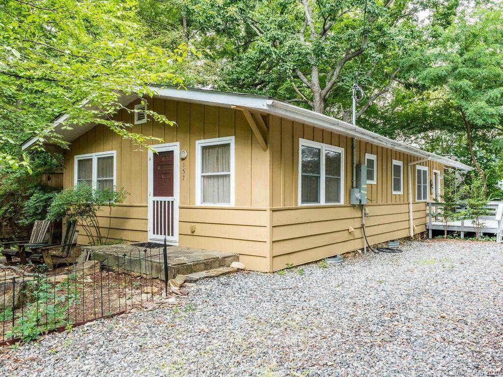 157 Ridgeview Circle - Photo 1